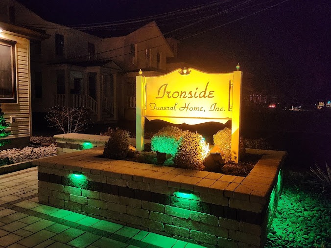 Ironside Funeral Home gallery image 1